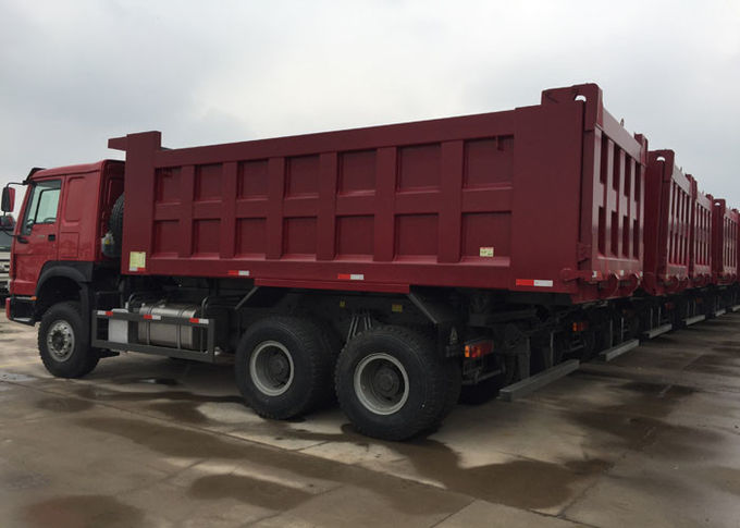 Roues 371HP LHD 10 - 25 CBM 30 du camion à benne basculante de HOWO 10 - 40tons pour l'industrie minière
