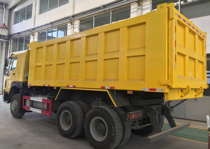 Camion à benne basculante de verseur de grande capacité de RHD avec le système de gestion électronique