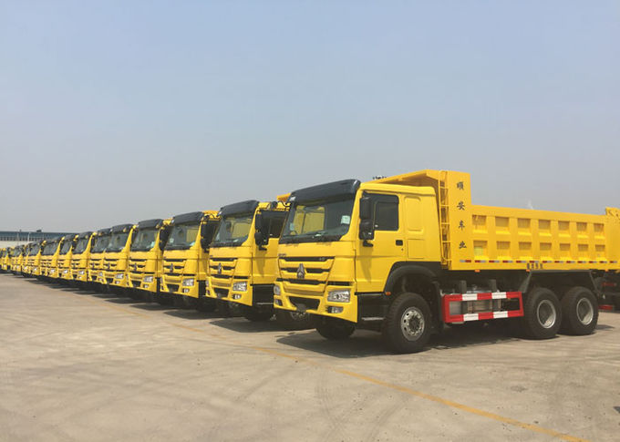 Tipper Dump Sino Howo Trucks 6X4 10-25 CBM pour le transport de matériau de construction