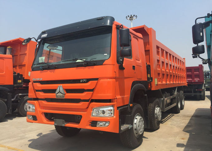 Roues LHD 31tons 20-30CBM ZZ3317N3867W du camion à benne basculante SINOTRUK HOWO 371HP 12