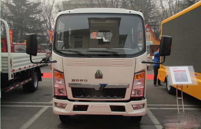 Camions de faible puissance de rendement élevé, 4500 empattements camion de boîte de 18 pieds