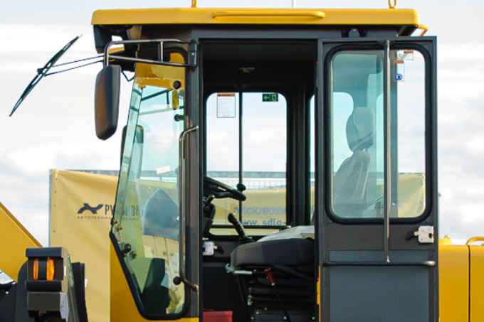 Seau 3 Ton Payload Wheel Loader des machines de déplacement de terre de Sdlg LG933L 1.8m3
