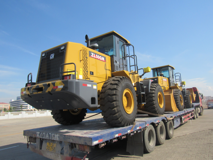 Conteneur de 3 weheels des axes 12 50 tonnes de Van Semi Trailer résistant 6