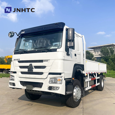 Sinotruk howo Cargo Truck 4x2 25 tonnes 300hp pas cher et bien à vendre