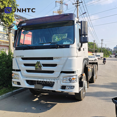Vente chaude SINOTRUK 6X4 400HP Tracteur camion de haute qualité tête de remorque
