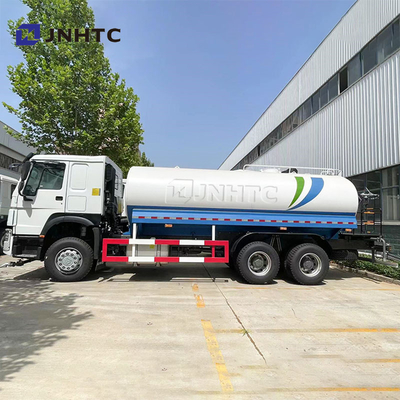 Depuis la Chine Howo Cisterne à eau 351 - 450 ch 6x4 10 roues Depuis la Chine