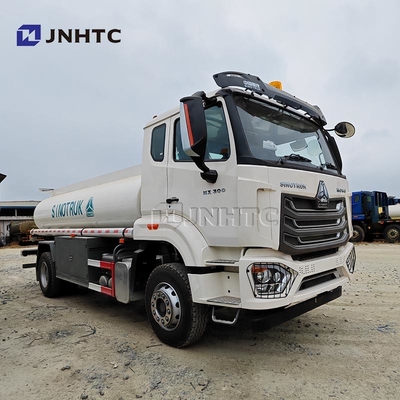 Howo NX camion à ancre d'eau 4x2 200-380 chevaux roue motrice réservoir d'arrosage camion bon prix