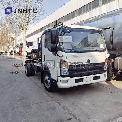 HOWO 4x2 Chargement léger Mini Van Cargo Box Camion Camion Chine Chassis du camion