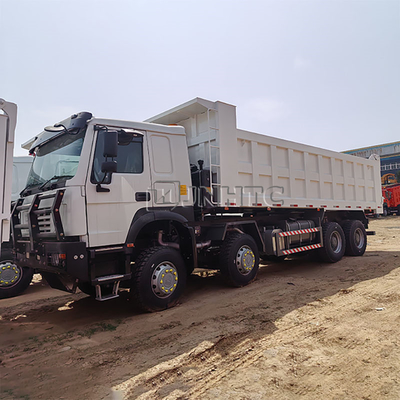 Livraison gratuite Camion à ordures 40 mètres cubes Euro 2/3 Tour à droite Camion à ordures lourds 8X4 8X8 12 roues Camion à ordures diesel