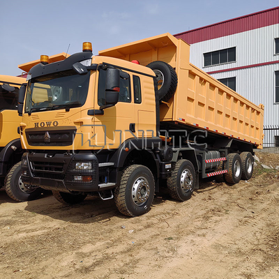 Sinotruck HOWO Tx camionneur 8X4 371HP 12 roues 40 tonnes à traction à droite