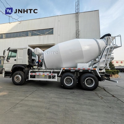 HOWO 6X4 8X4 Ciment mixeur pompe réservoir de construction pour la construction camion de mélange
