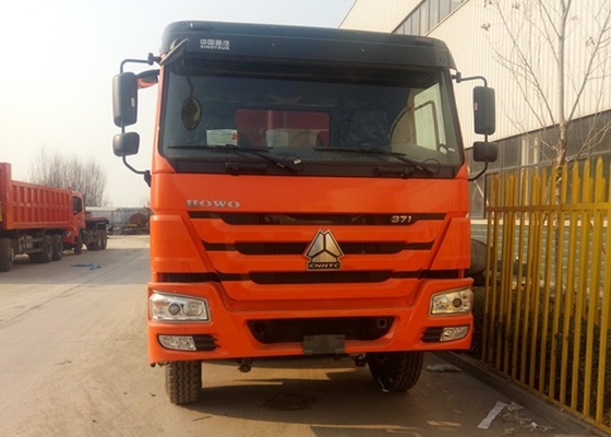 Quatre - camion à benne basculante lourd de l'axe SINOTRUK 371 HP 8×4 50 tonnes chargeant 28CBM