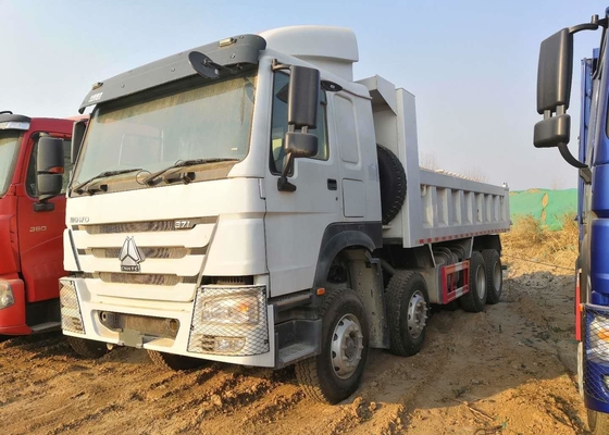 Camion à benne basculante résistant blanc de construction de camion- de HOWO 8x4 30 cubique