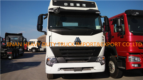 10 camions 371hp 420hp de tracteur de Wheeler Sinotruck HOWO A7 6x4