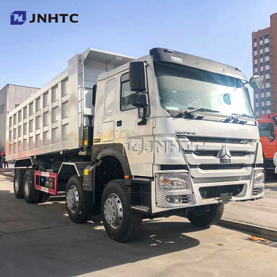 Décharge Tipper Truck de HOWO 8x4 420hp Euro2 30 mètres cubes 30 tonnes
