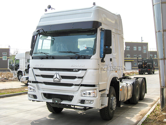Sinotruk Howo 6x4 10 roule le moteur diesel compact 371hp 420hp de remorque de tracteur