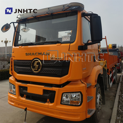 Le camion a monté la grue télescopique de boom 4 tonnes 8 tonnes 10 tonnes