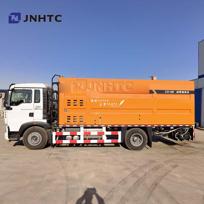Camion intelligent 4x2 de pulvérisateur d'asphalte de HOWO A7 H5 8cbm conduit