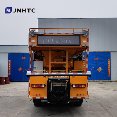Camion HOWO 8x4 A7 H5 de cachetage de boue de fibre d'entretien des routes