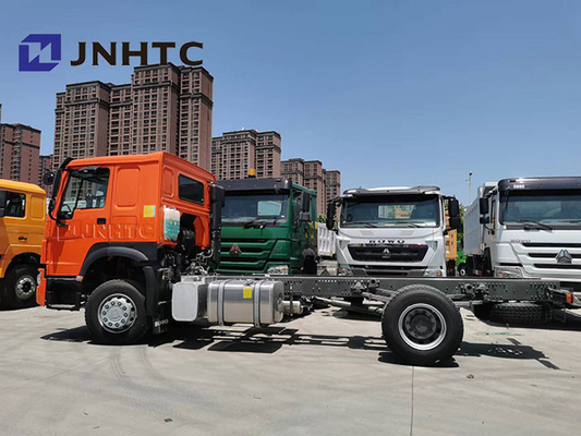 Commande de Sinotruk Howo 6 Wheeler Camioneta Cargo Truck 4x2