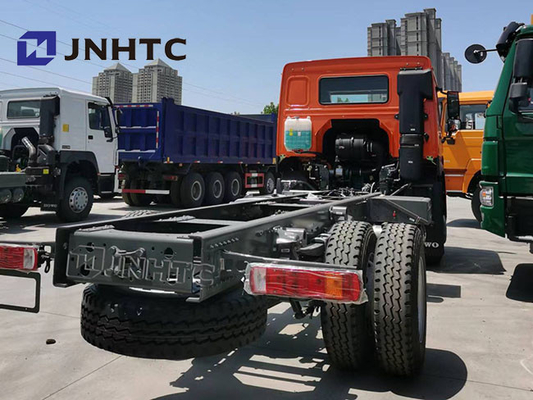 Commande de Sinotruk Howo 6 Wheeler Camioneta Cargo Truck 4x2