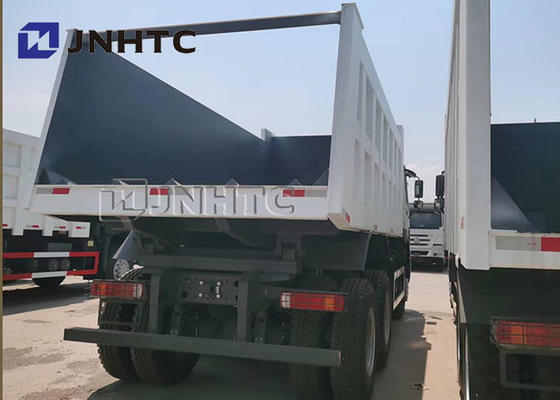 Tonne 6x4 Tipper Truck Diesel Fuel du Benne 20 de SINOTRUK Howo