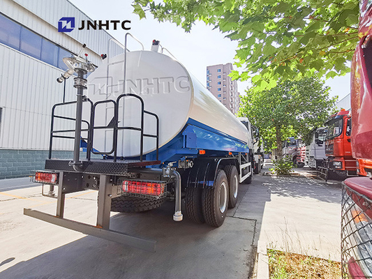 Sinotruk Howo 6x4 arrosant le camion de réservoir d'eau 351 - 450hp