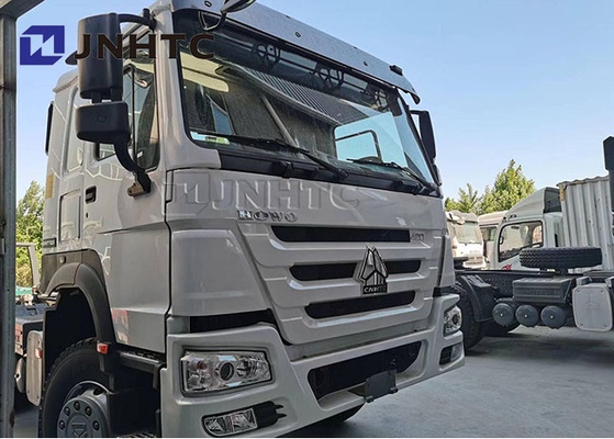 6x4 camion de tracteur de Howo de roues du moteur 10 420 puissances en chevaux