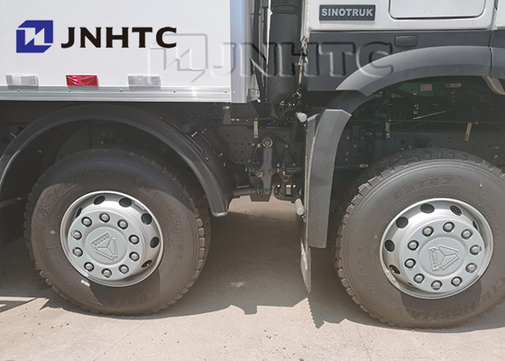 Nourriture fraîche Van Truck Light Duty frigorifié 8x4 de Sinotruk HOWO