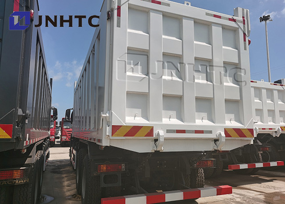 Shacman H3000 8x4 12 Wheeler Tipper Truck 30 tonnes pour le transport de sable