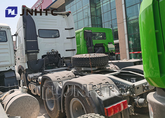Type d'entraînement du camion LHD de tracteur de Sinotruck Howo 6x4