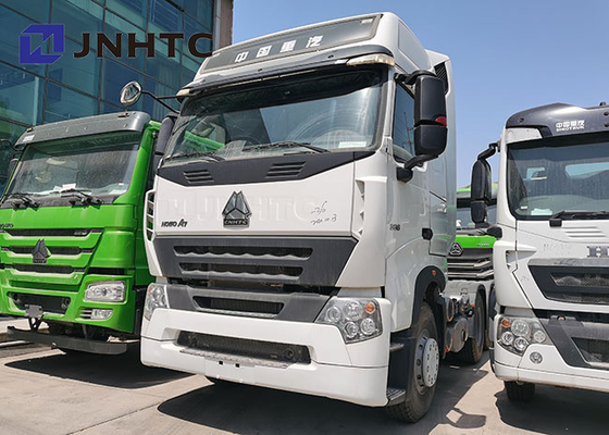 Type d'entraînement du camion LHD de tracteur de Sinotruck Howo 6x4