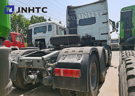 Type d'entraînement du camion LHD de tracteur de Sinotruck Howo 6x4