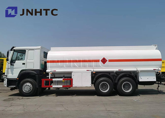 gazole de camion de pétrolier de 6x4 20000L 371Hp Sinotruk Howo