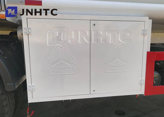 gazole de camion de pétrolier de 6x4 20000L 371Hp Sinotruk Howo
