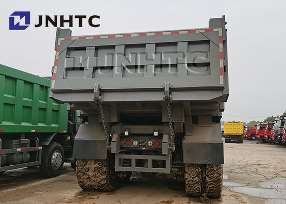 Camion à benne basculante d'extraction au fond de Sinotruck Howo 6x4 30cubic 70tons