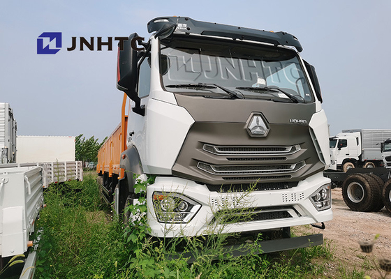 Camions arrières plats de Sinotruk 8x4 Hohan 31tons Lhd avec l'axe de levage