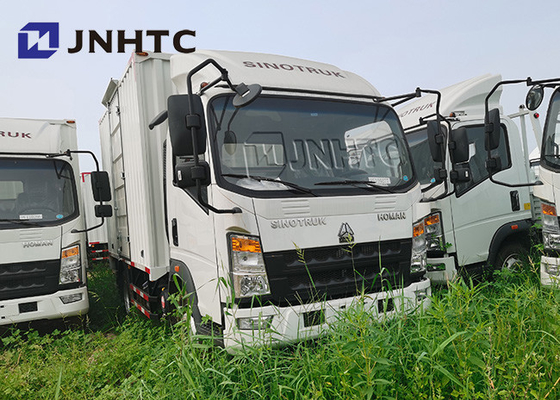 Cargaison Van Truck Sinotruk Howo de lumière du gazole 4x2 5ton