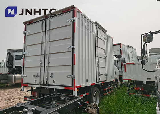 Cargaison Van Truck Sinotruk Howo de lumière du gazole 4x2 5ton