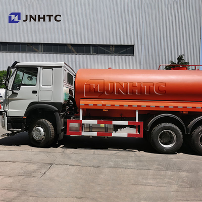 Camion de réservoir d'eau de secteur minier de chantier de construction 15001 - 30000L