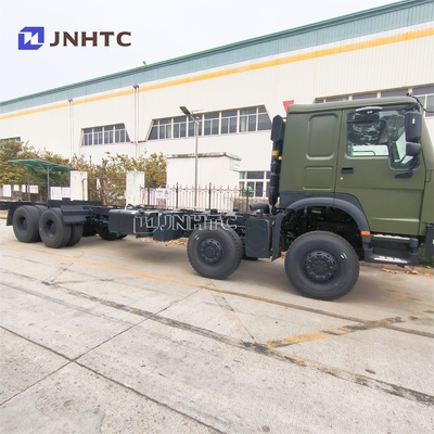 Sinotruk 8x8 à traction intégrale camion lourd à carburant diesel camion