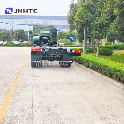Sinotruk 8x8 à traction intégrale camion lourd à carburant diesel camion