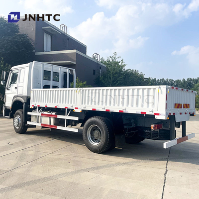 Sinotruk howo Cargo Truck 4x2 25 tonnes 300hp pas cher et bien à vendre