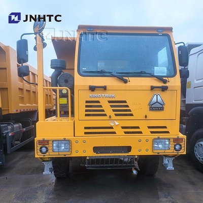 Sinotruck Dump Truck Mining Tipper 10 roues 50 tonnes de charbon vers la RDC