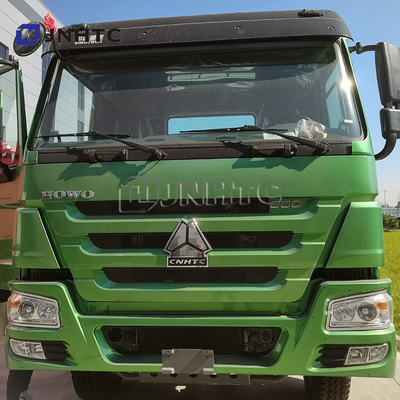 Poids léger à la main gauche Howo Cargo Truck 4x2 6 roues 300 ch