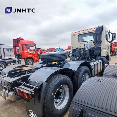 Faw J5P Camion tracteur Euro 2 380 chevaux 10 roues 6x4 Avec double bunker Bon prix