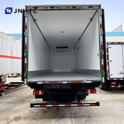 Nouveau camion réfrigéré Lihgt Sinotruck 4X2 5 tonnes Pour la livraison de nourriture de refroidissement bas prix