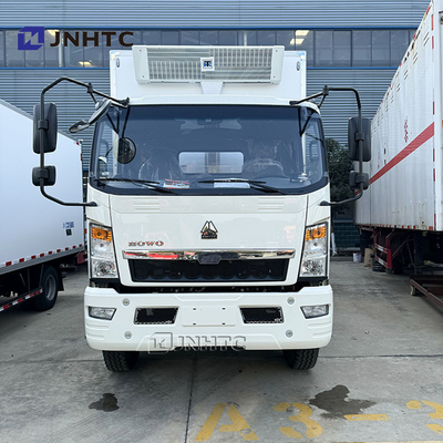 Nouveau camion réfrigéré Lihgt Sinotruck 4X2 5 tonnes Pour la livraison de nourriture de refroidissement bas prix