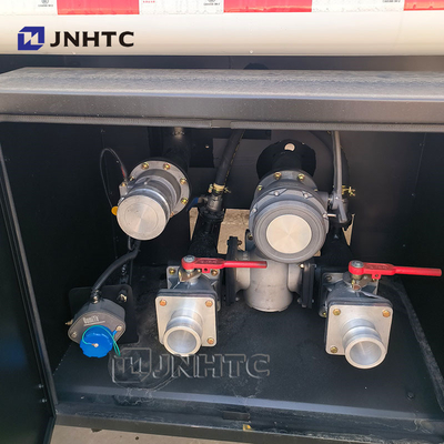 Shancman H3000 6X4 375HP 6 000 gallons de capacité de carburant