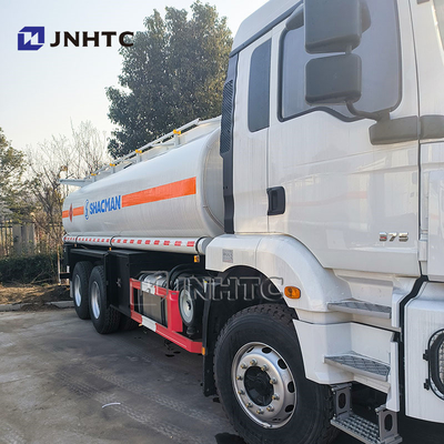 Shancman H3000 6X4 375HP 6 000 gallons de capacité de carburant